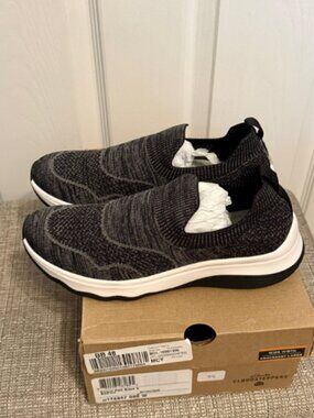 Clarks Cloudsteppers Slip-On Knit Sneaker Circuit Path Gray Women's Size 9W